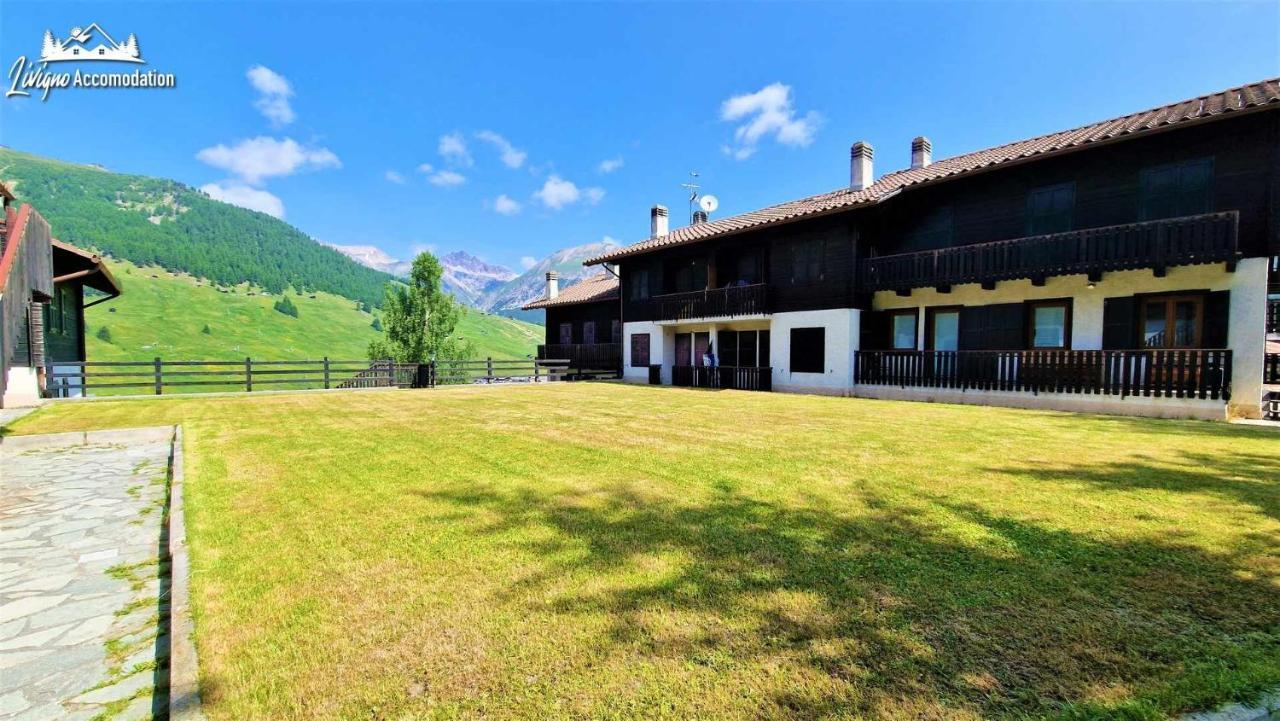 Chalet Rododendro Forest By Livigno Accomodation ภายนอก รูปภาพ