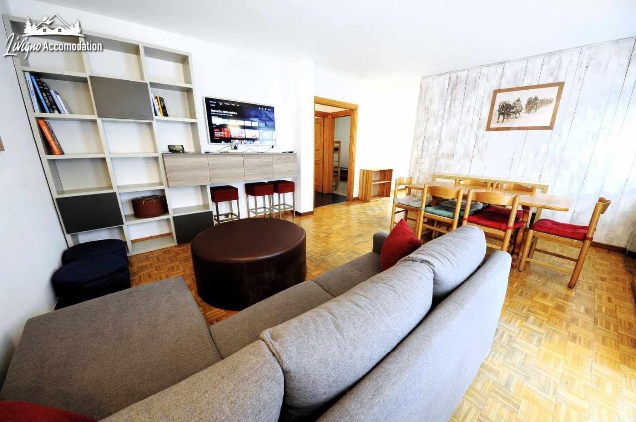 Chalet Rododendro Forest By Livigno Accomodation ภายนอก รูปภาพ