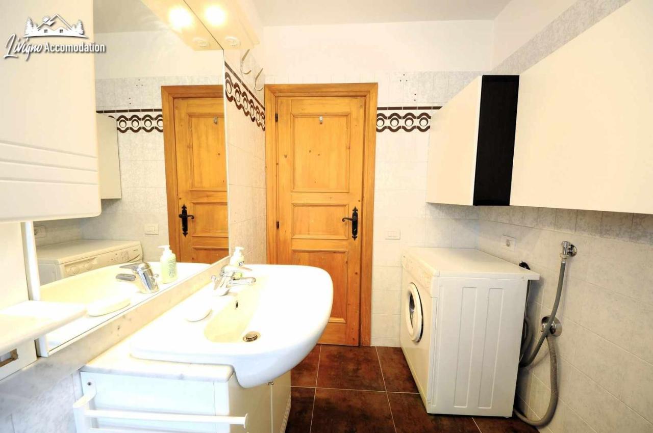 Chalet Rododendro Forest By Livigno Accomodation ภายนอก รูปภาพ
