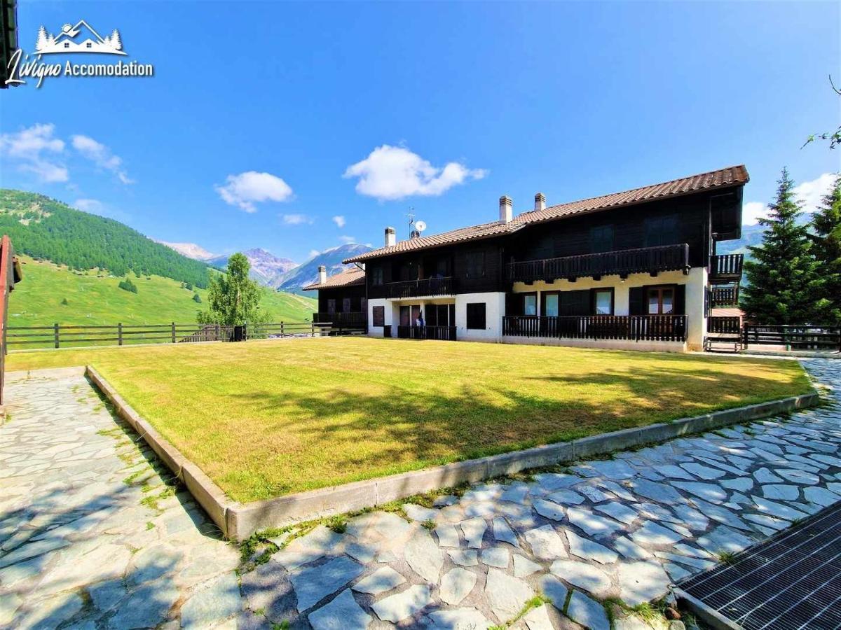 Chalet Rododendro Forest By Livigno Accomodation ภายนอก รูปภาพ
