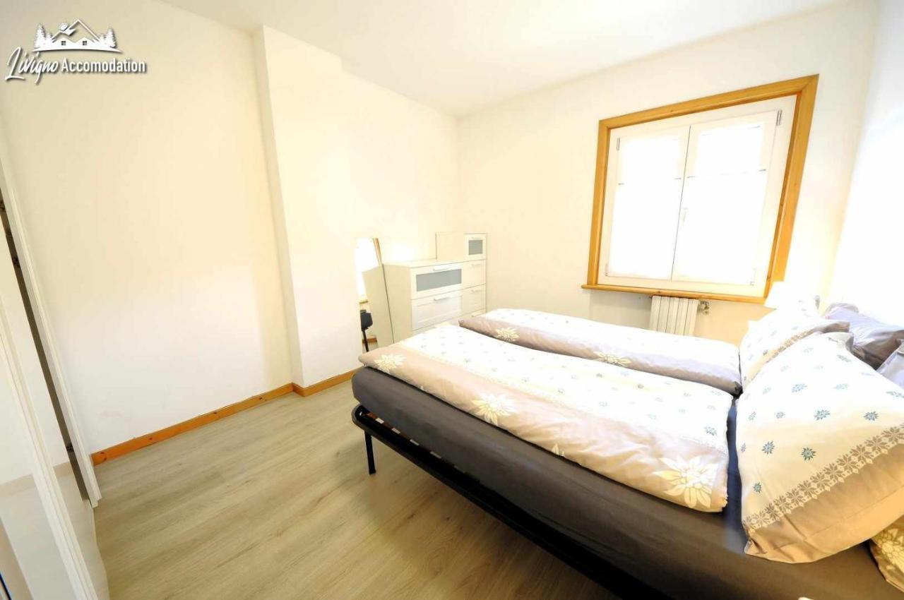 Chalet Rododendro Forest By Livigno Accomodation ภายนอก รูปภาพ