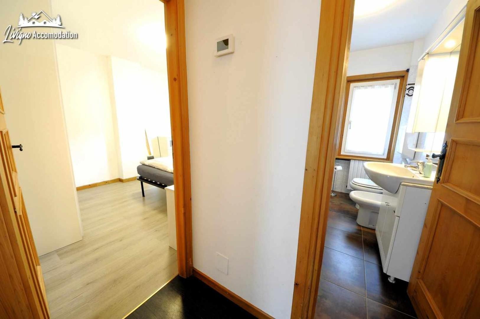 Chalet Rododendro Forest By Livigno Accomodation ภายนอก รูปภาพ